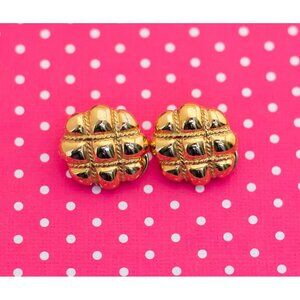 Vintage Gold Tone Crisscross Clip On Earrings - P17